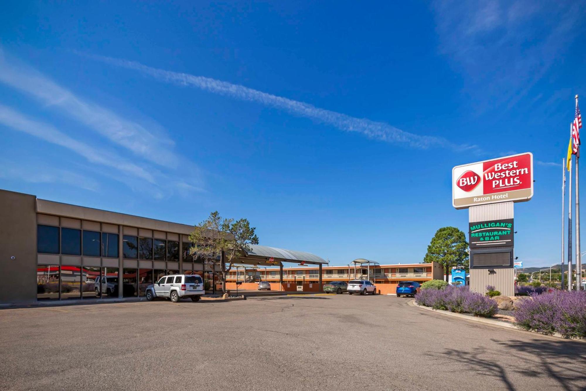 Best Western Plus Raton Hotel Ngoại thất bức ảnh
