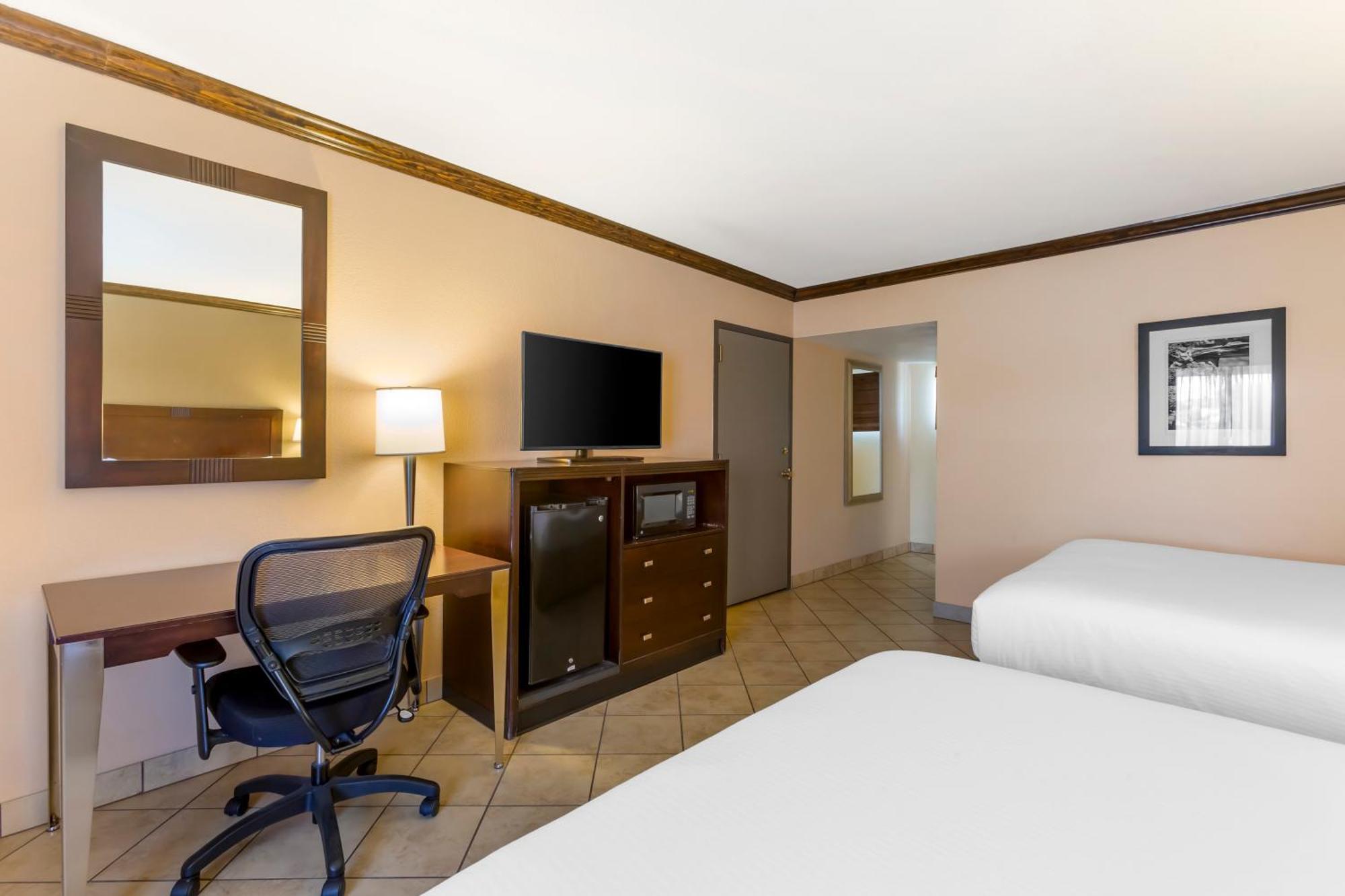Best Western Plus Raton Hotel Ngoại thất bức ảnh